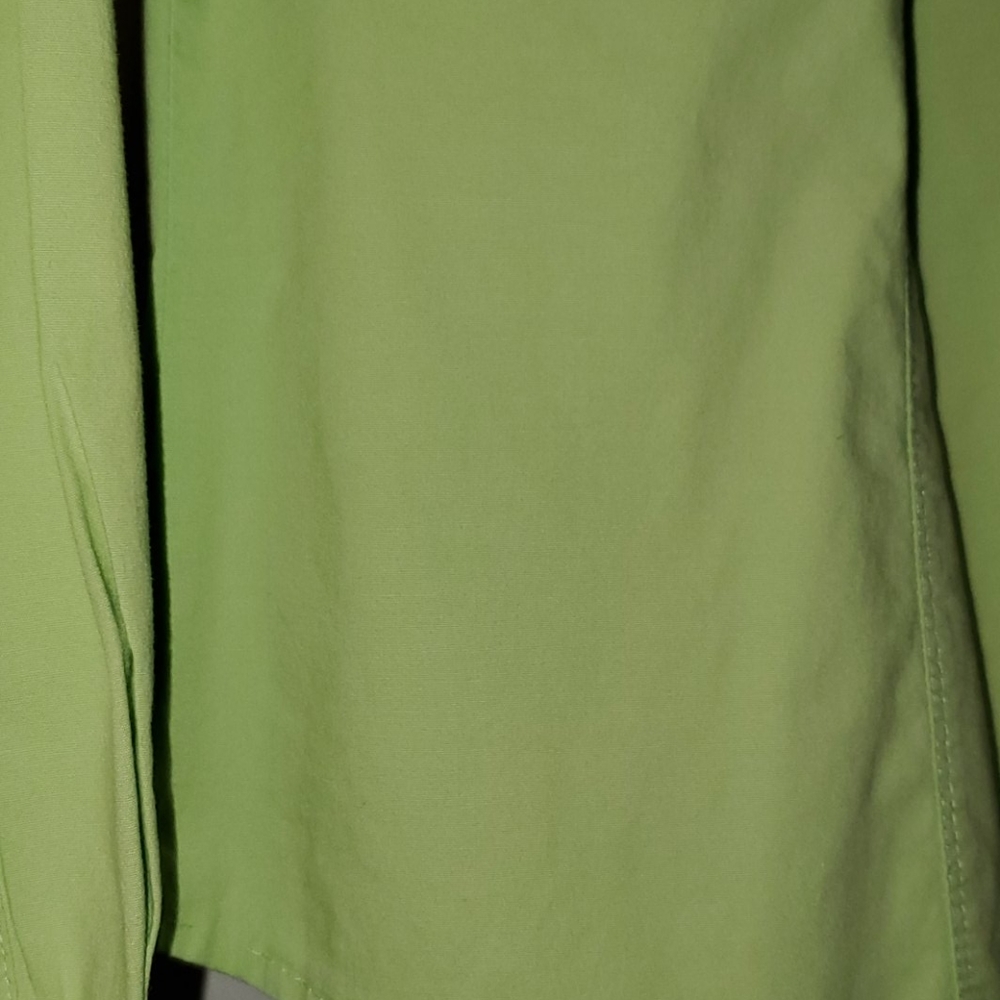 Button up top - Picture 2 of 2